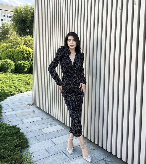 Продам вечерние платья