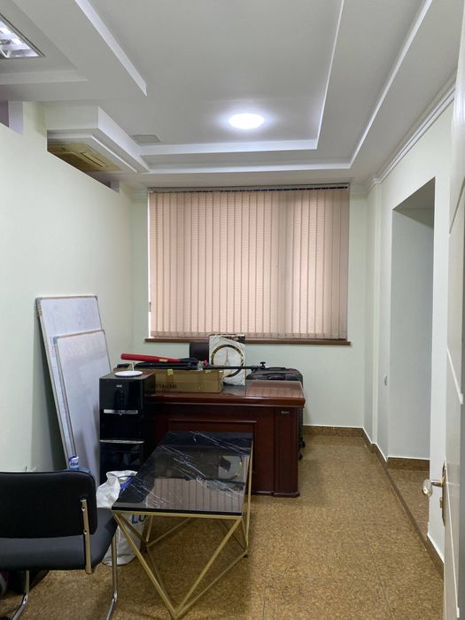 Большой комфортный офис, с мебелью со всеми удобствами!