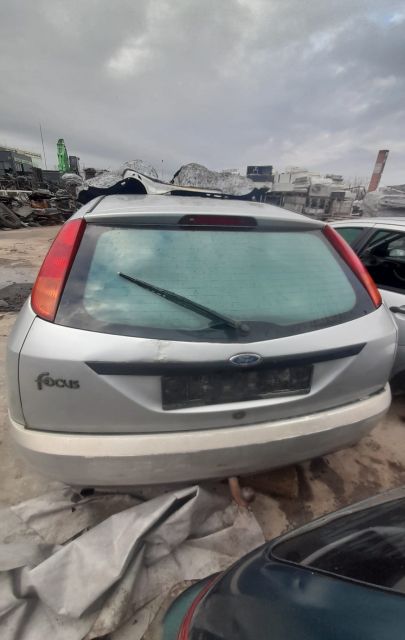Piese Ford Focus 2001 1.6 MT (101 hp)