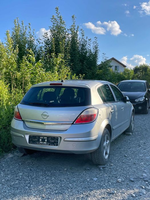 Opel Astra 1.6 2004 doar pentru recondițoniat sau pentru dezmembrare