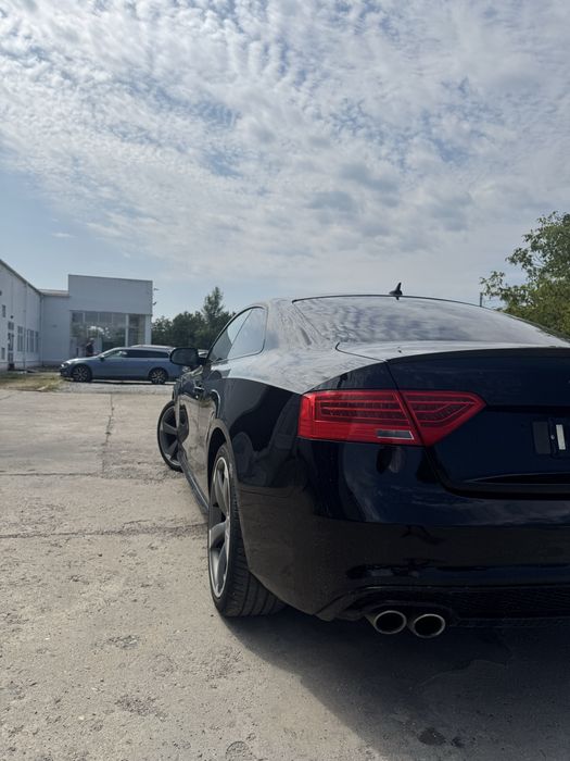 Audi A5 coupe S-line quattro