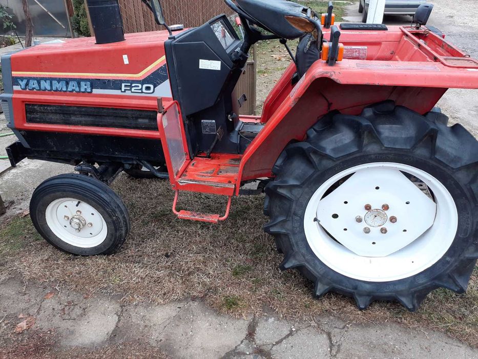 Трактор Yanmar f20