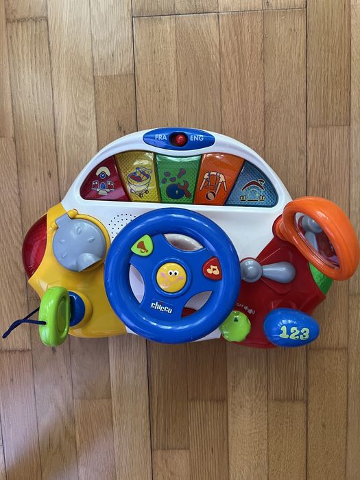 Jucarie volan masinuta Chicco