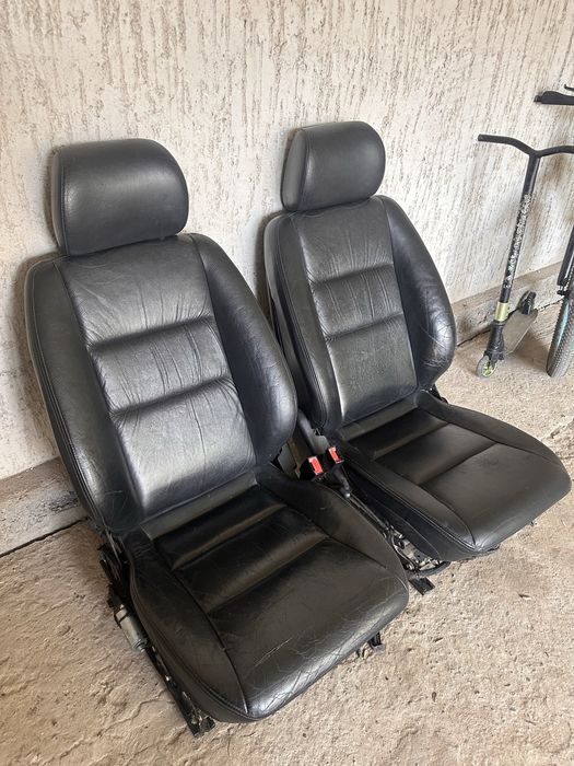 Продам сиденья G500 гелен W463