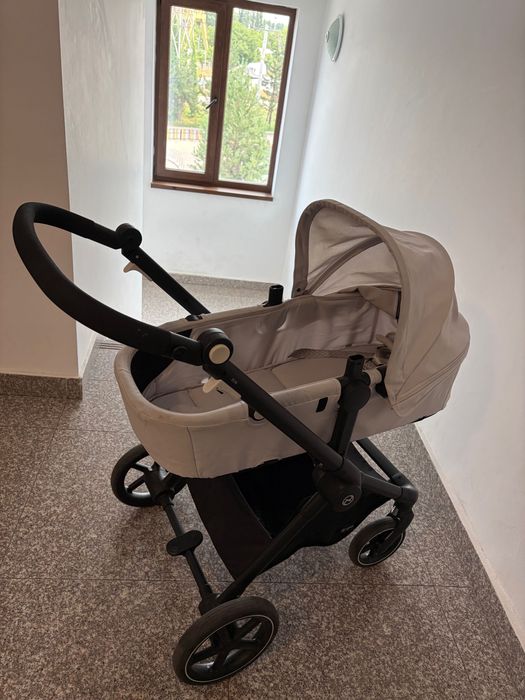 Cărucior Cybex EOS Lux