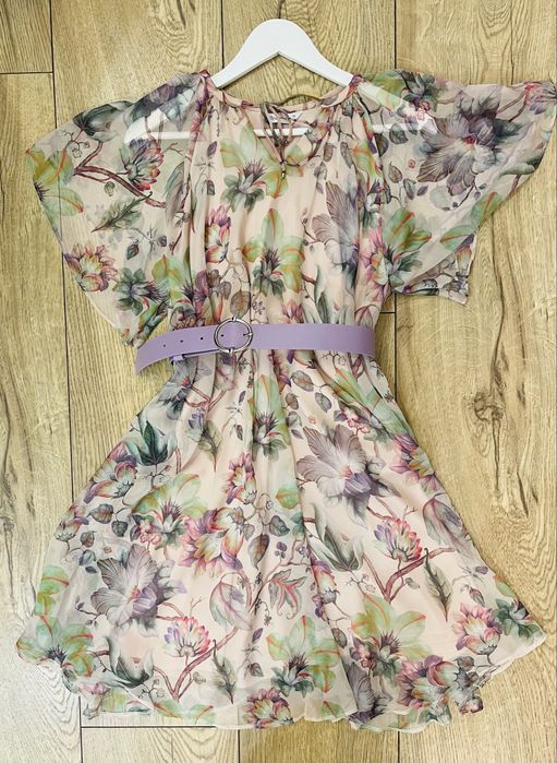 Флорална лятна рокля