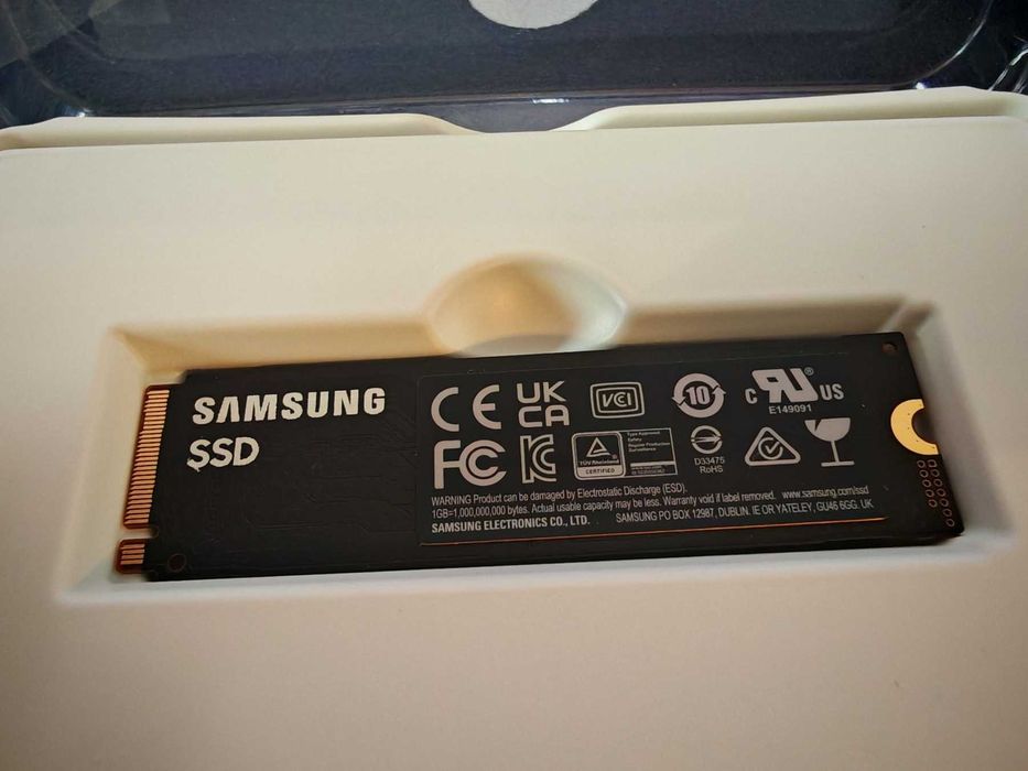 Нов ! Диск SSD 1TB, Samsung 980 NVMe, M.2