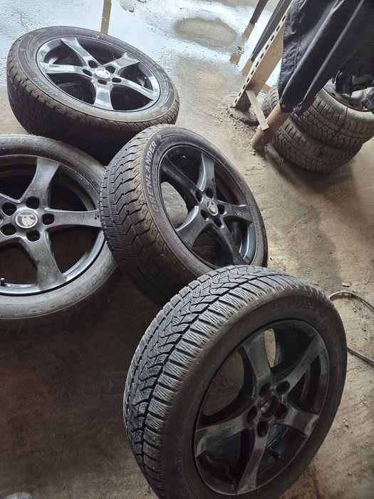 Vând jante pt Skoda cu cauciucuri