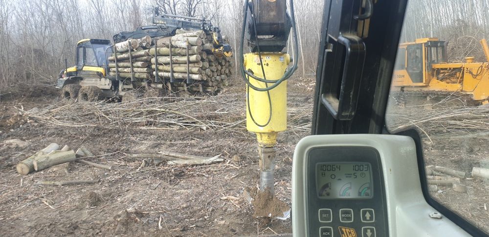 Унищужител-раздробител на пънове много силен