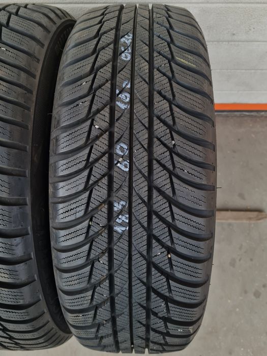 Зимни гуми 4 броя BRIDGESTONE Blizzak LM001 185 60 R16 дот 0620