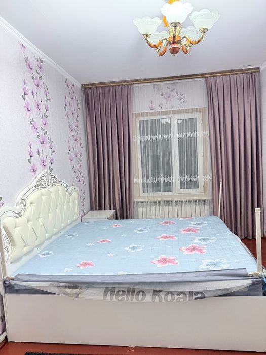 Кровать с матрасом