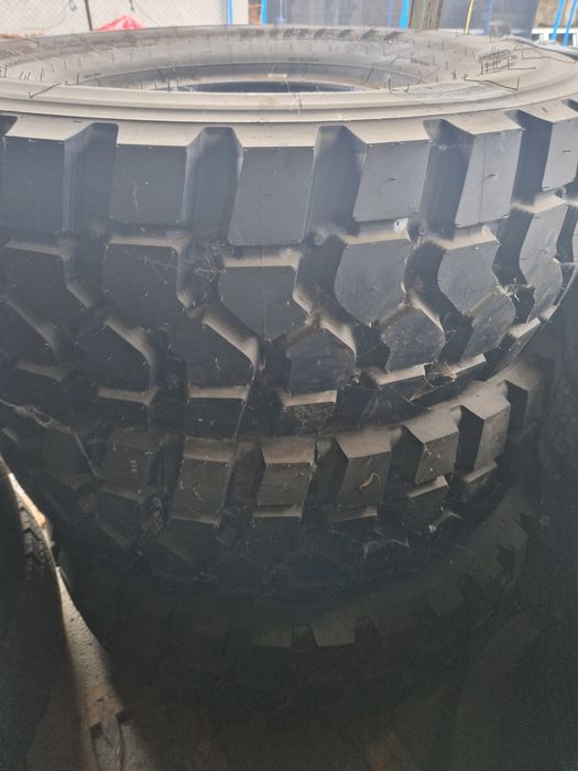 Нови 275/70R22,5