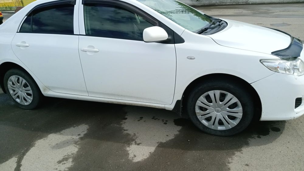 Тойота Королла 1,6