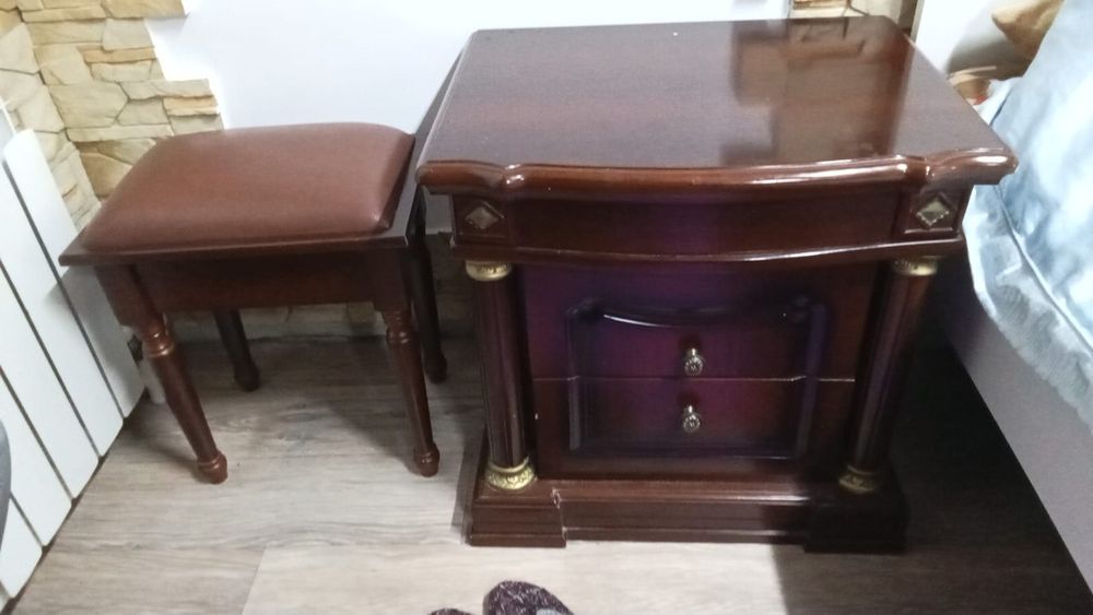 Продам комплект спальни