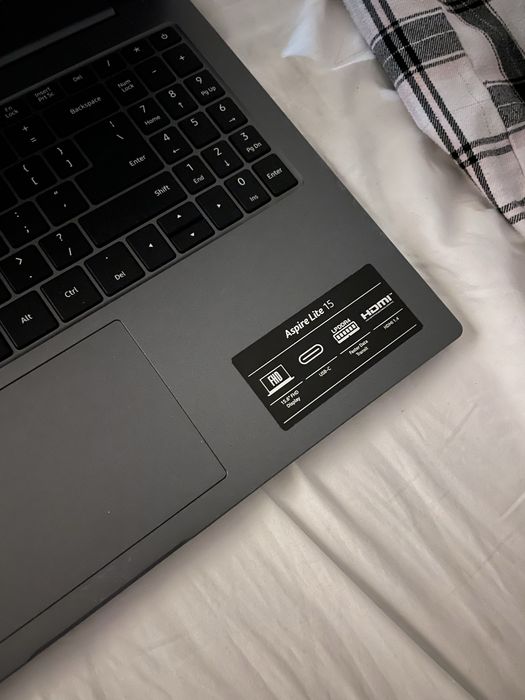 Vand laptop acer aspire lite 15