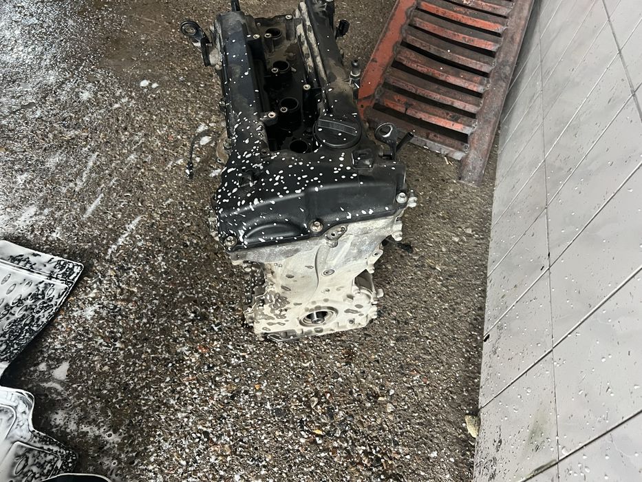 Продам мотор от соната 7 Yf