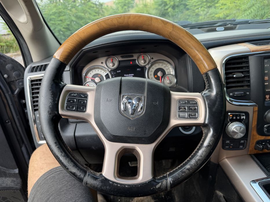 Вече наличен при нас !!!   RAM 1500 LARAMIE LONGHORN 2013г. 5.7 HEMI 4x4 за части !!