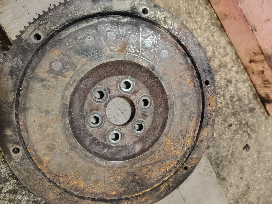 Продам маховик, опель 1.8 8кл