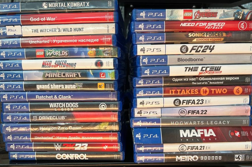 Диски игровые на PS4 и PS5