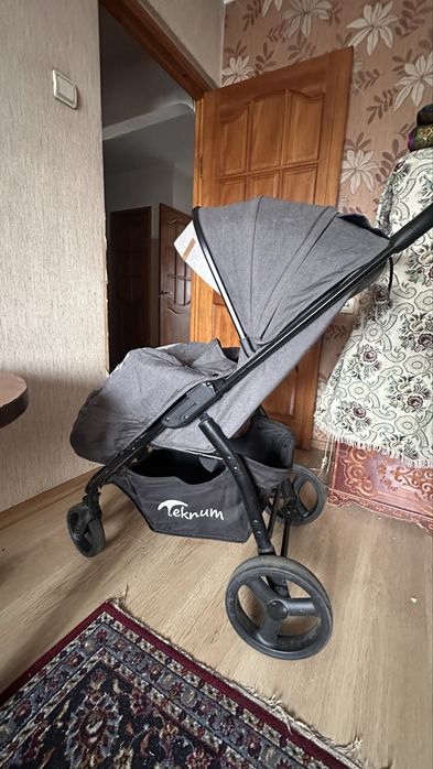 Продам коляску от Teknum