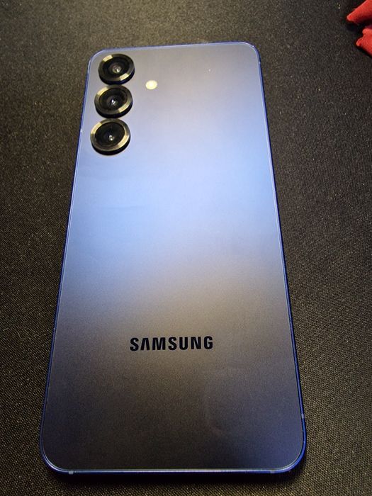 S25 256 NOU impecabil.