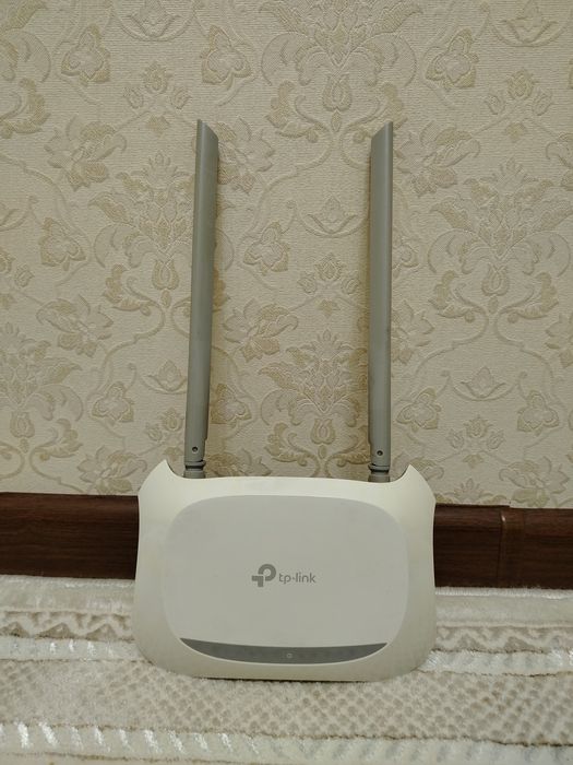 Роутер сотилади Tp-link (бу)