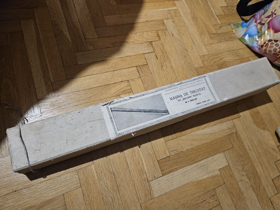 Ретро ръчна плетачна машина „Record“ – Пълен комплект с кутия и упътва