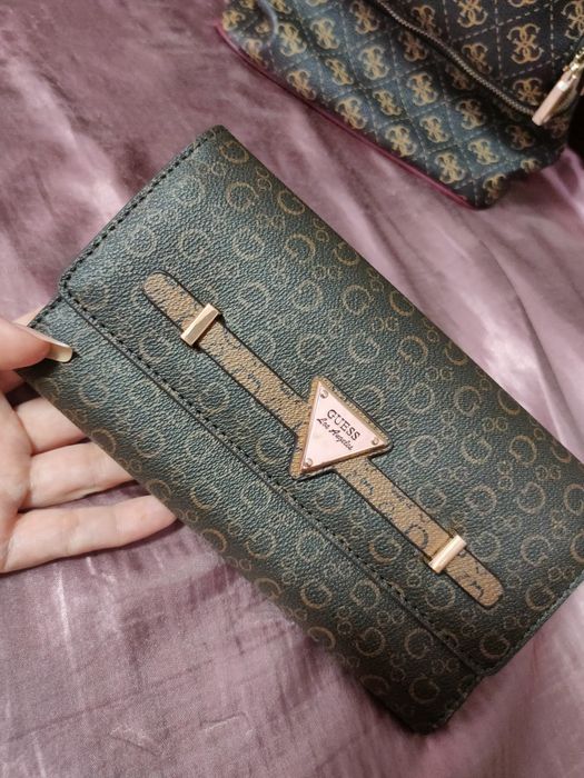 Ново оригинално портмоне Guess