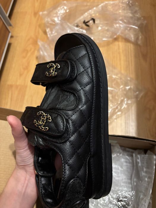 Sandale Chanel negru logo