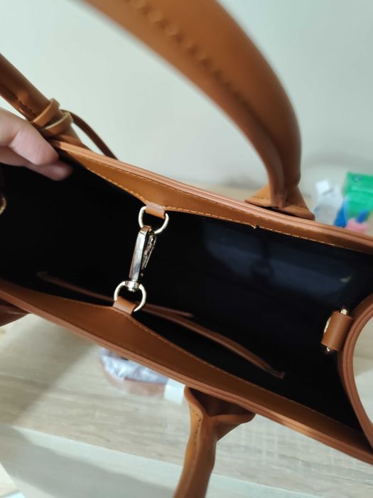 Дамска чанта ОРИГИНАЛНА Cavaĺli Class