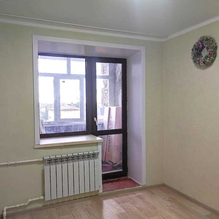 Продам 4х ком кв. 3эт, площь80кв.м. Школьная