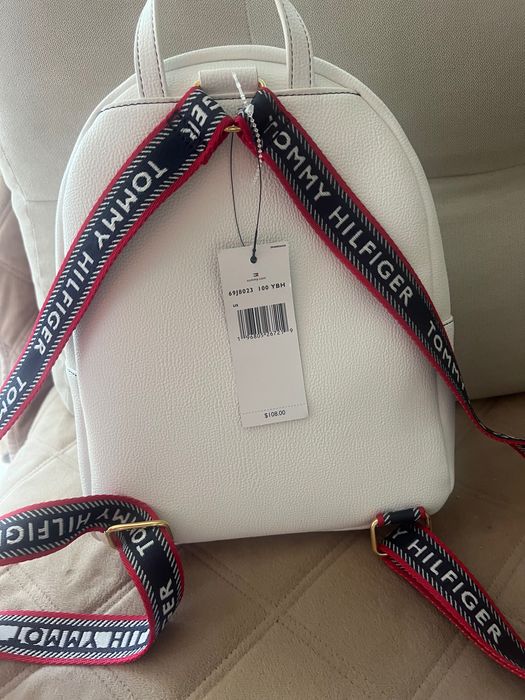 НАМАЛЕНИЕ 159 лв не 229 лв Tommy Hilfiger Оригинална Раница