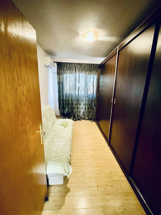 Inchiriez apartament 3 camere Calea Bucuresti