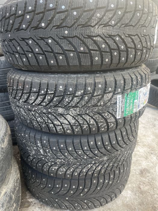 Продается шина вместе дисками комплекте