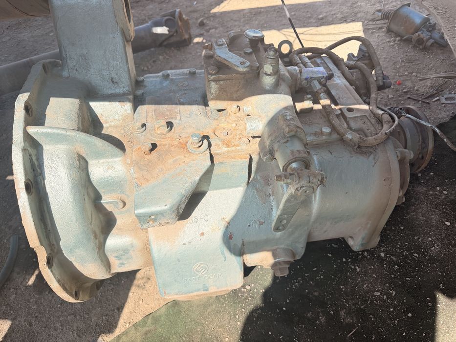 Karobka sotiladi 10 talik