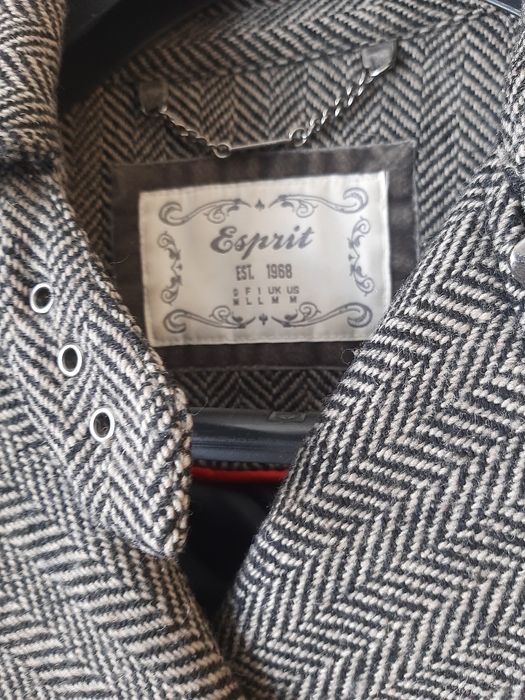 Пальто серое в клетку