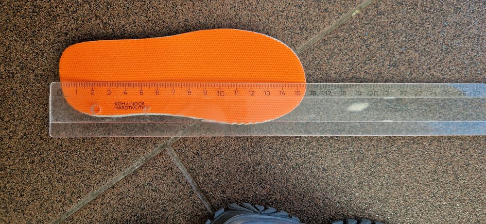 Adidasi sport copii