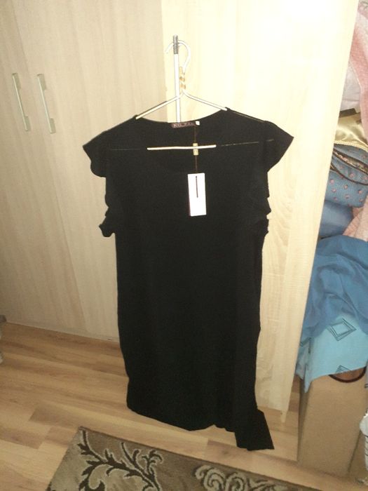 Продам платья летние