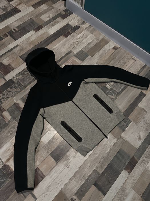 Горнище Nike tech.