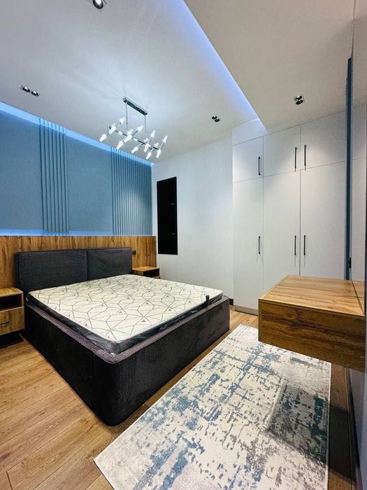 Новостройка 2/8/8  Чиланзар 17 срочно