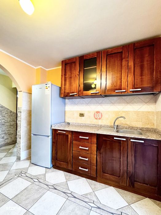 SE INCHIRIAZA apartament 2 camere, decomandat, mobilat, Falticeni, SV