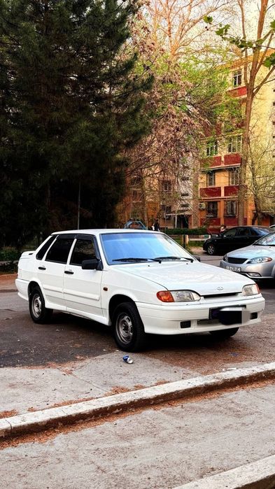 Лада Ваз 2115 год 2010 пробег 130.000
