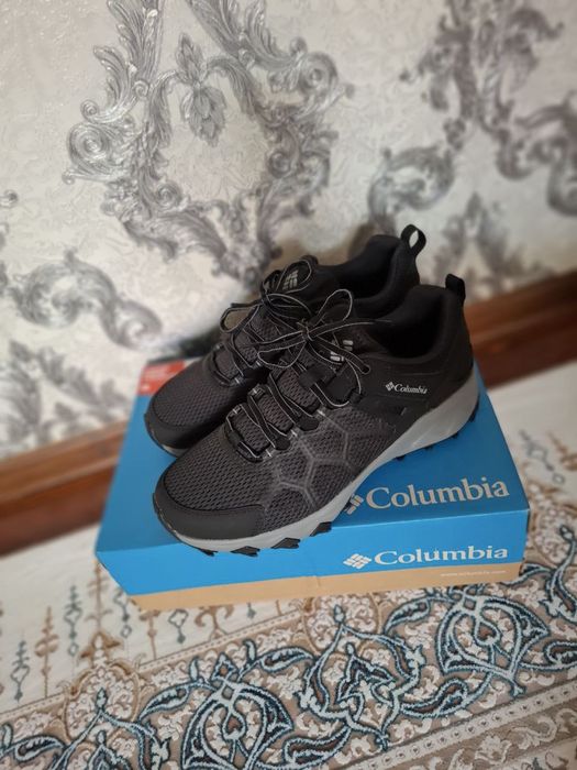 columbia oyoq kiyimi