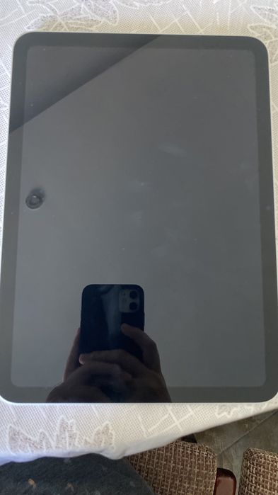 ipad A16 2025года
