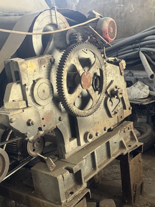 Электрическая металлорезка