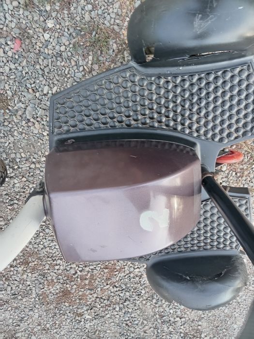 Продам трех калесный электро самокат