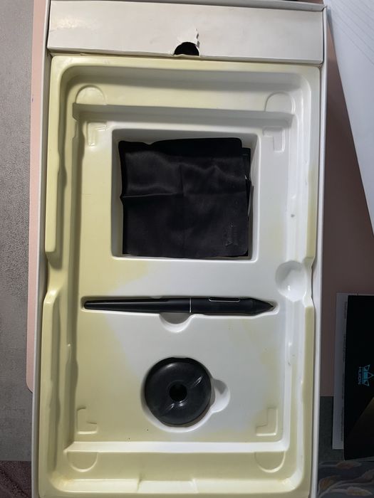 Графичен таблет Huion Kamvas 12