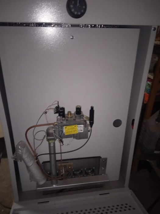 Котел газовый новый