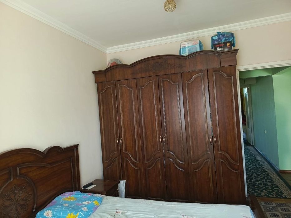 Сергели-4да 4/5/5 уй сотилади