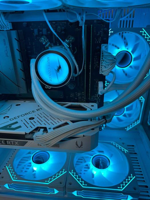 Срочно/Игровой ПК/i5-14400/32Gb/SSD 500/RTX 5060 8Gb/пк/Системный блок